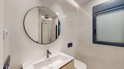 o1jltuve241c051q2s1k8da9c1kq92b