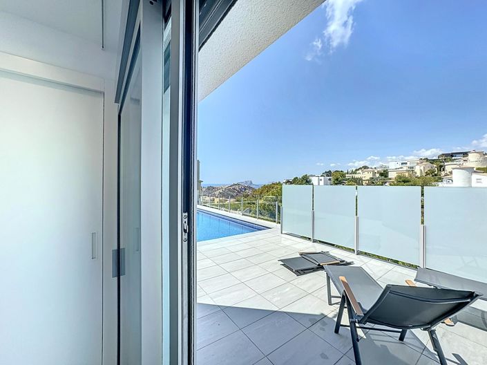 Image No.29-4 Bed Villa for sale