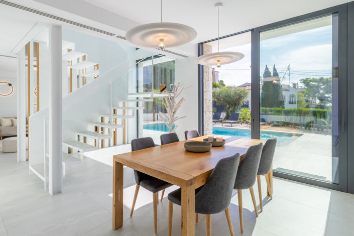 Image No.6-4 Bed Villa for sale