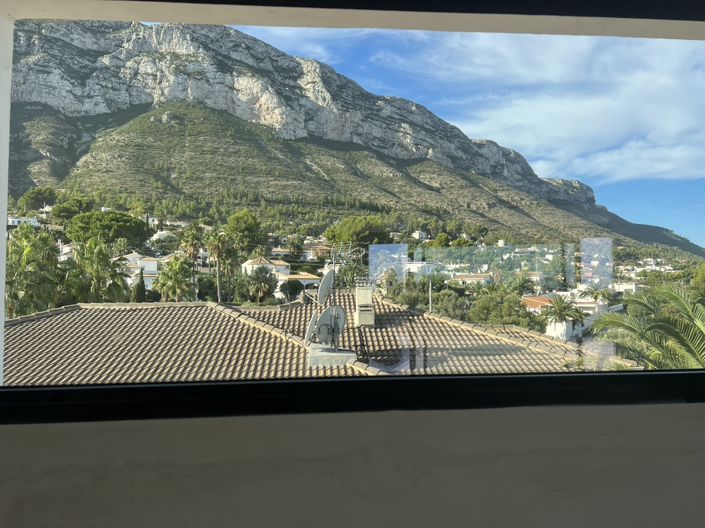 Image No.4-4 Bed Villa for sale