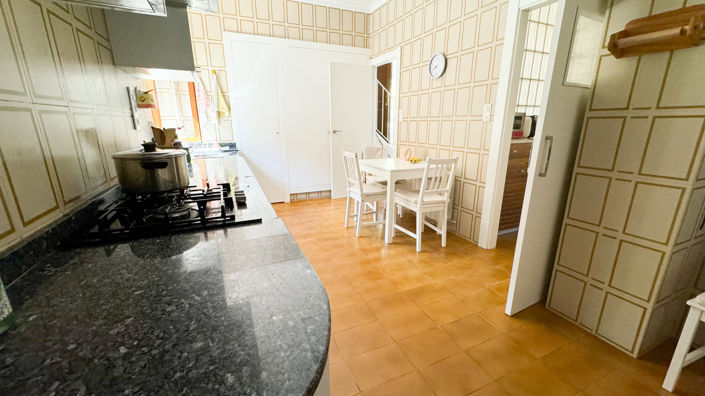 Image No.23-6 Bed Villa for sale