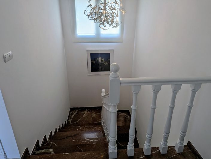 Image No.30-4 Bed Villa for sale