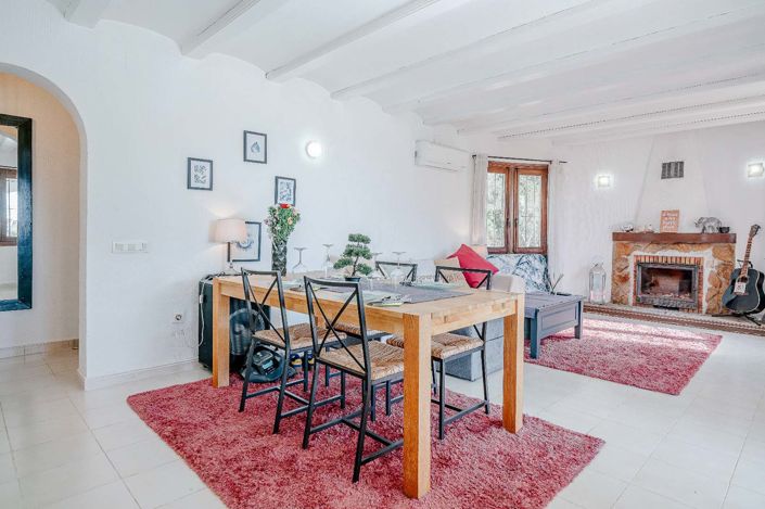 Image No.20-2 Bed Villa for sale