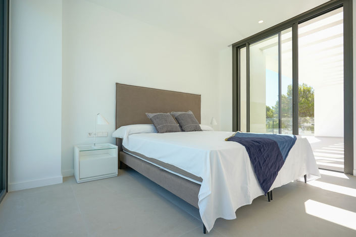 Image No.44-4 Bed Villa for sale