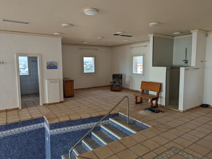 Image No.10-Villa for sale