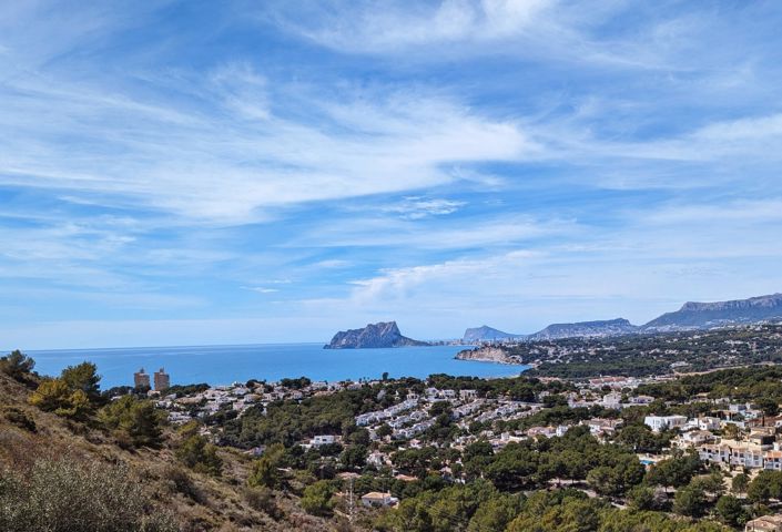 Image No.3-Villa for sale