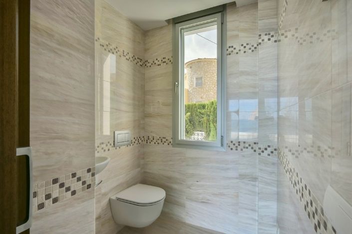 Image No.22-3 Bed Villa for sale