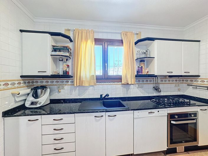 Image No.13-3 Bed Villa for sale