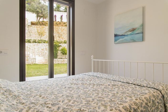 Image No.22-4 Bed Villa for sale