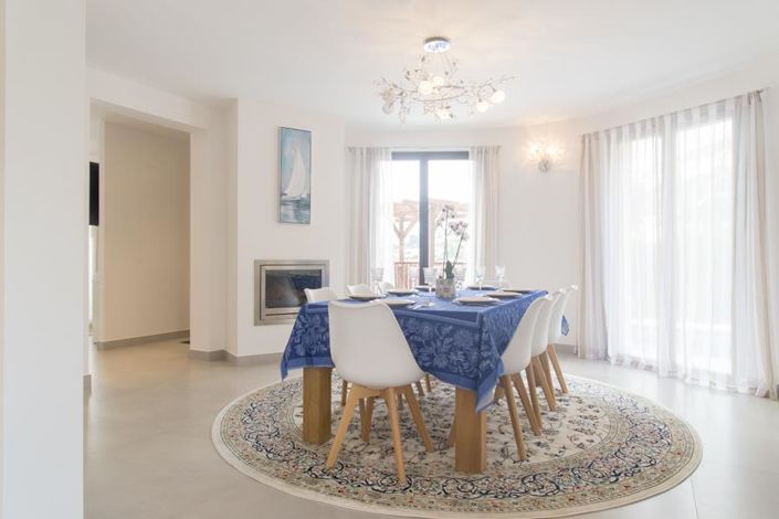 Image No.8-4 Bed Villa for sale