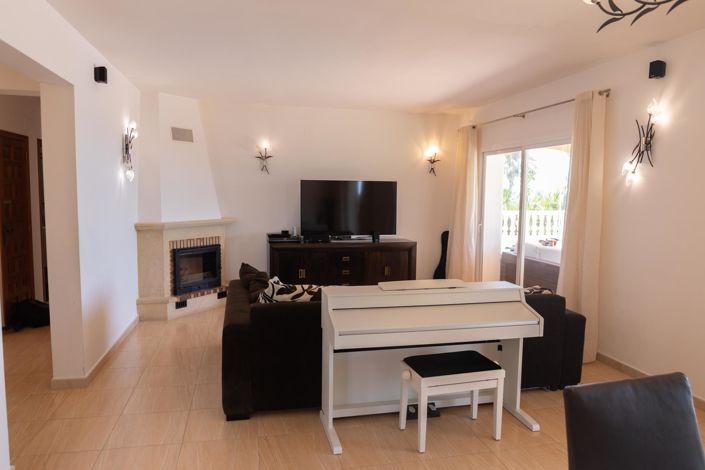 Image No.32-3 Bed Villa for sale