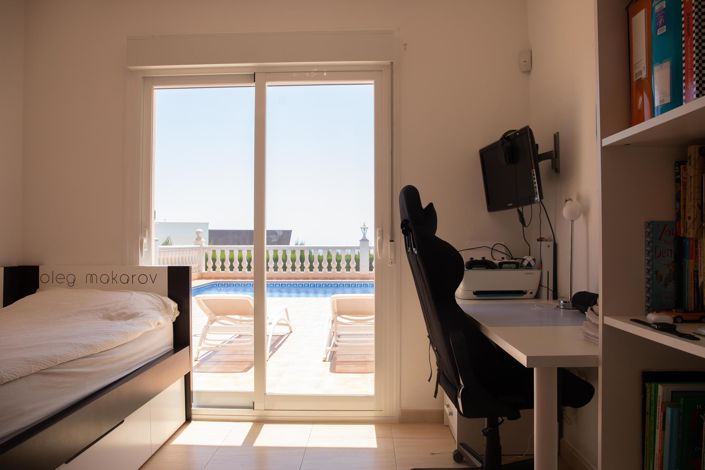 Image No.33-3 Bed Villa for sale