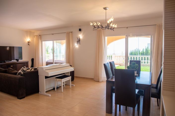 Image No.4-3 Bed Villa for sale