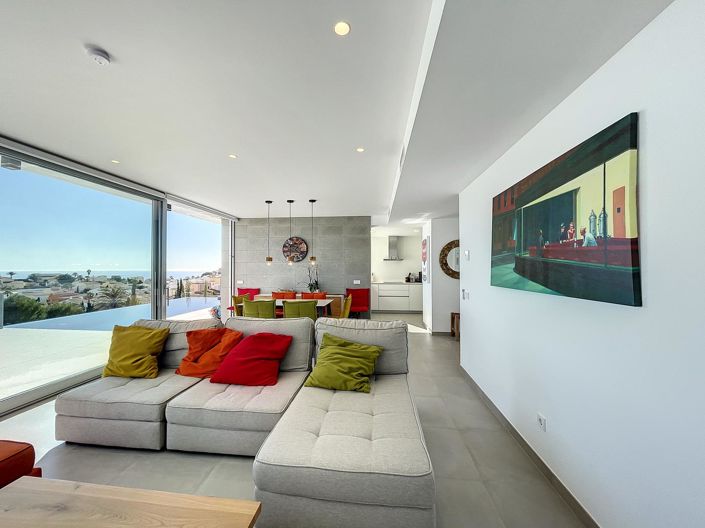 Image No.12-4 Bed Villa for sale