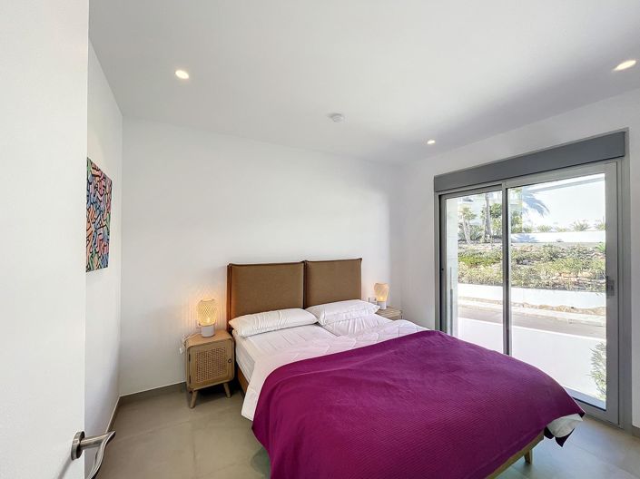 Image No.17-4 Bed Villa for sale