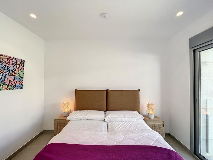 Image No.18-4 Bed Villa for sale