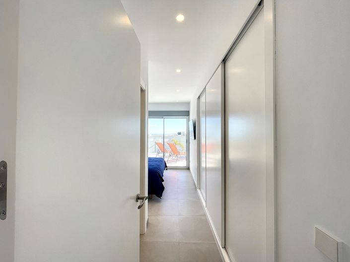 Image No.31-4 Bed Villa for sale