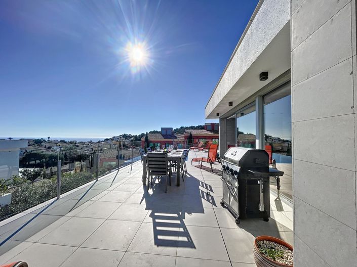 Image No.40-4 Bed Villa for sale