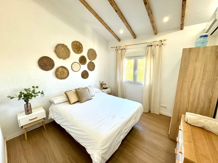 Image No.12-4 Bed Villa for sale