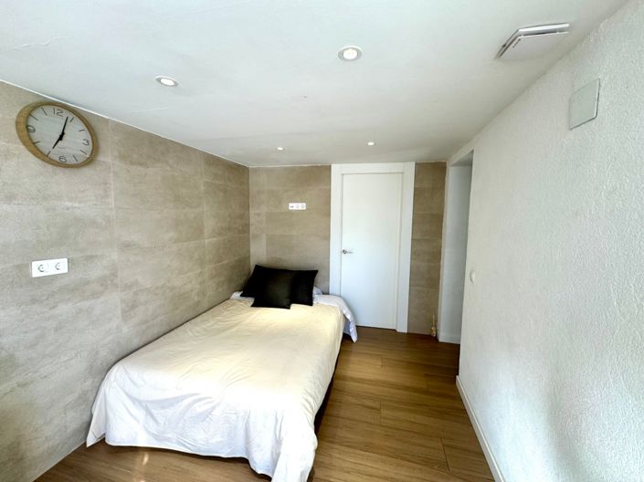 Image No.25-4 Bed Villa for sale