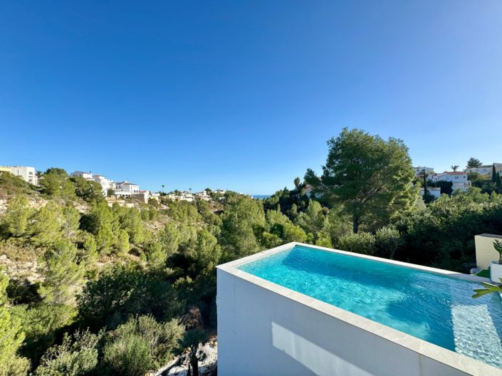 Image No.40-4 Bed Villa for sale