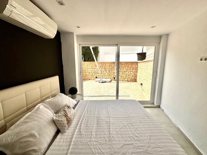 Image No.26-5 Bed Villa for sale