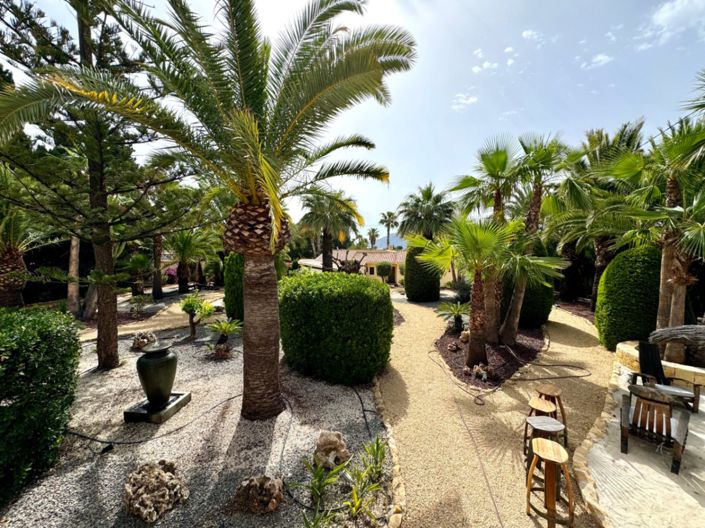 Image No.32-5 Bed Villa for sale