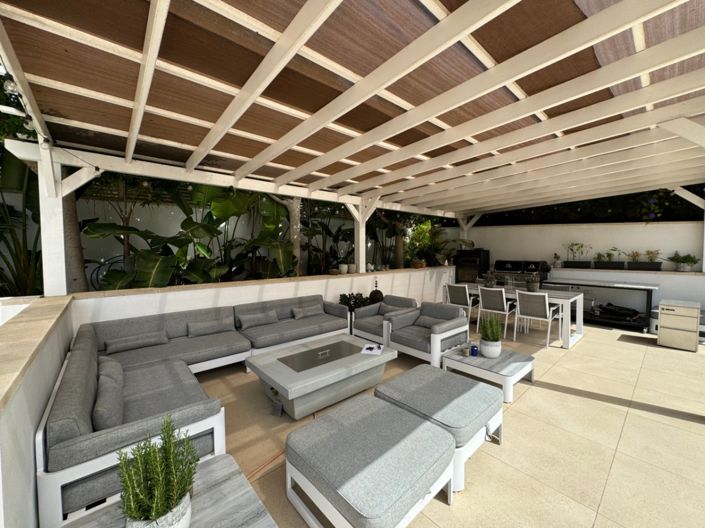 Image No.34-5 Bed Villa for sale