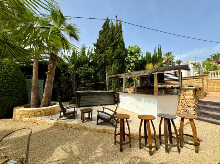 Image No.42-5 Bed Villa for sale