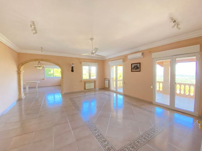 Image No.12-5 Bed Villa for sale