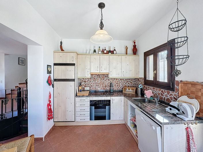 Image No.11-2 Bed Villa for sale