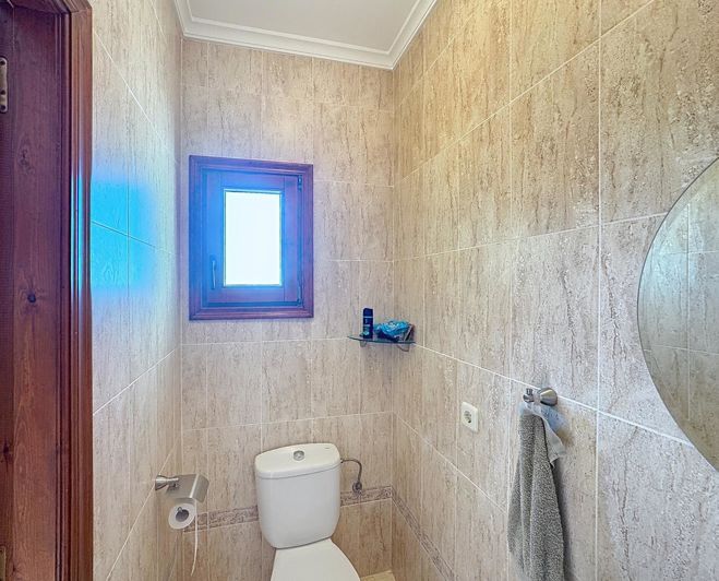 Image No.16-2 Bed Villa for sale