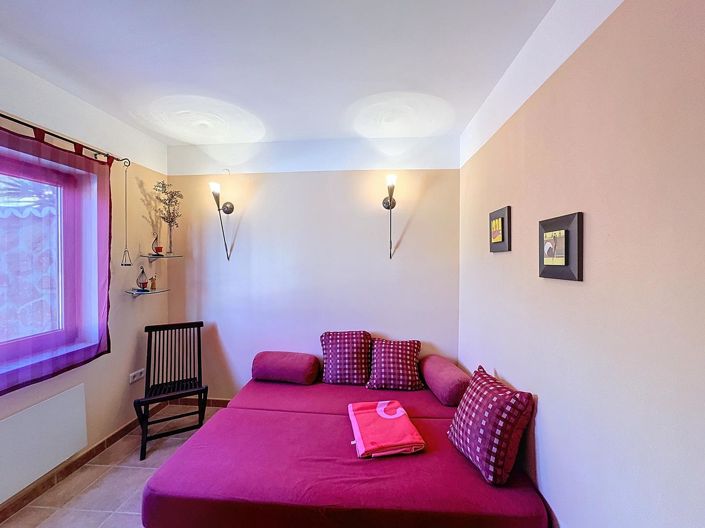 Image No.35-2 Bed Villa for sale