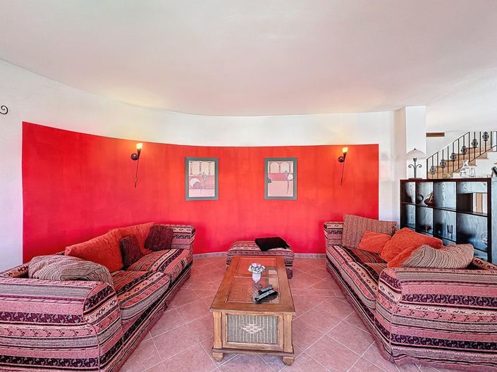 Image No.6-2 Bed Villa for sale