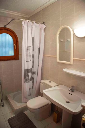 Image No.24-4 Bed Villa for sale