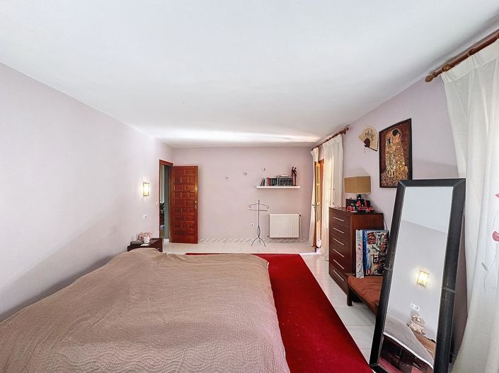 Image No.41-4 Bed Villa for sale