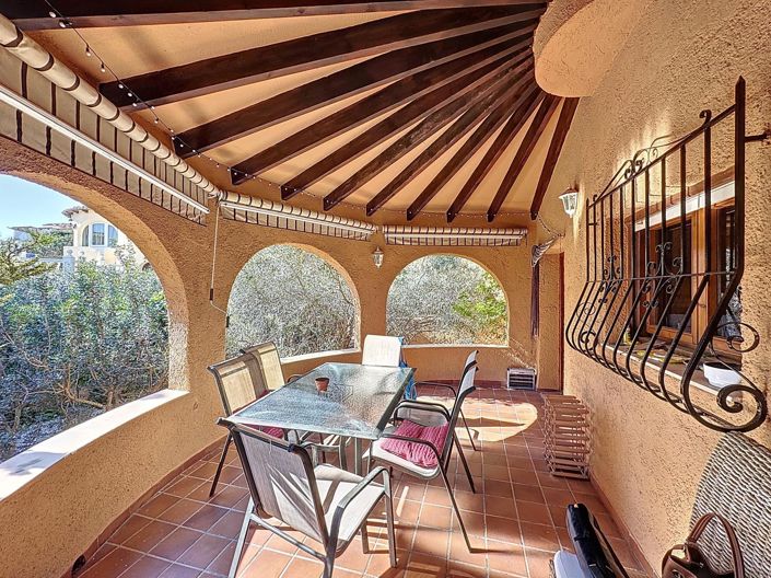 Image No.9-4 Bed Villa for sale