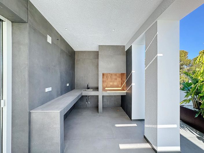 Image No.45-5 Bed Villa for sale