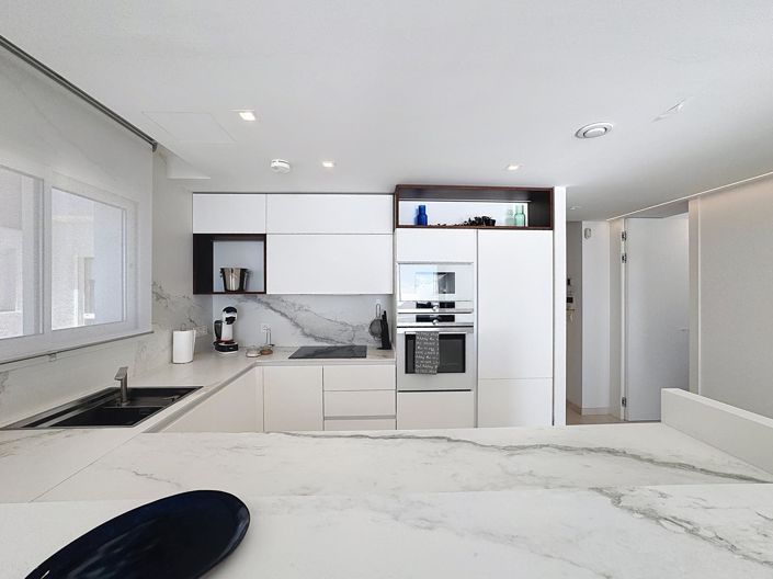 Image No.11-3 Bed Apartment for sale