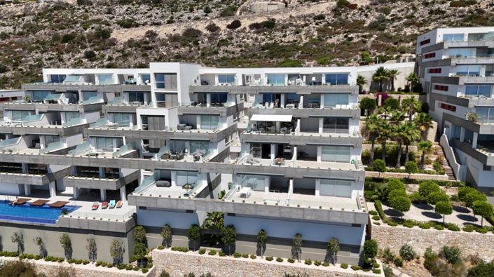 Image No.3-3 Bed Apartment for sale