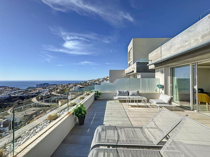 Image No.22-3 Bed Apartment for sale