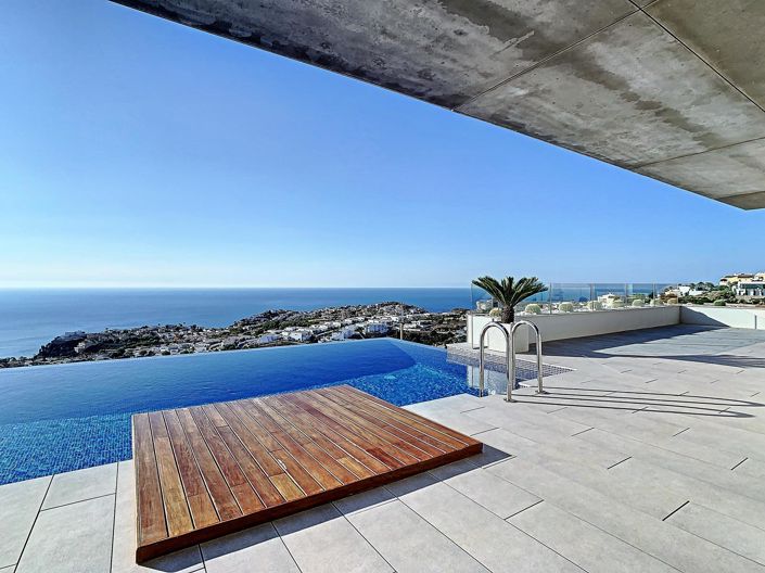 Image No.46-3 Bed Apartment for sale