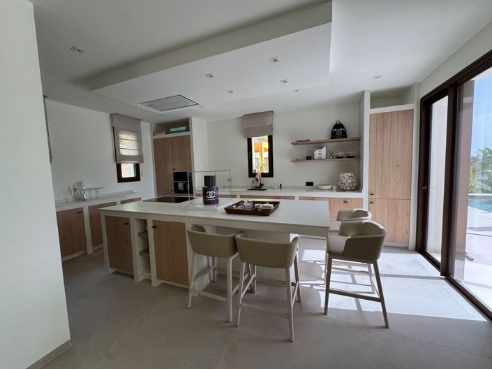 Image No.19-3 Bed Villa for sale