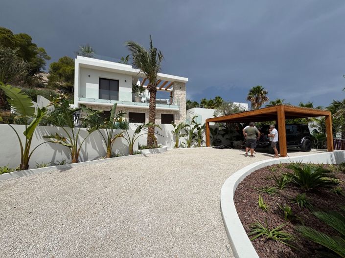 Image No.9-3 Bed Villa for sale