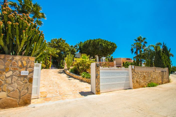 Image No.47-5 Bed Villa for sale