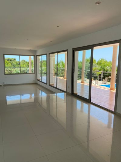 Image No.5-4 Bed Villa for sale