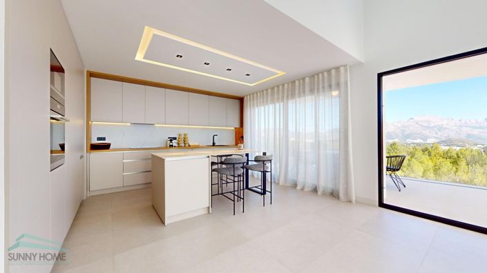 Image No.32-4 Bed Villa for sale