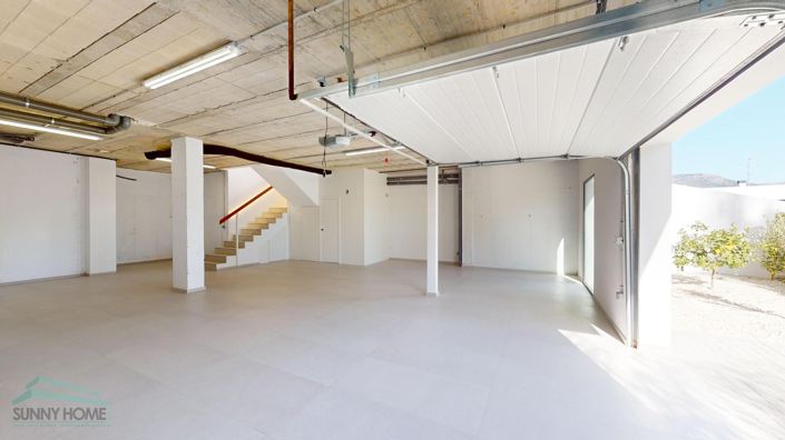 Image No.48-4 Bed Villa for sale