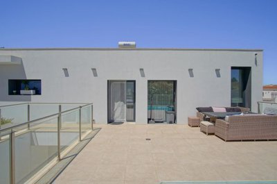 villa-moderna-residencial-begonias-cumbre-del