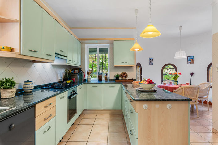 Image No.19-5 Bed Villa for sale